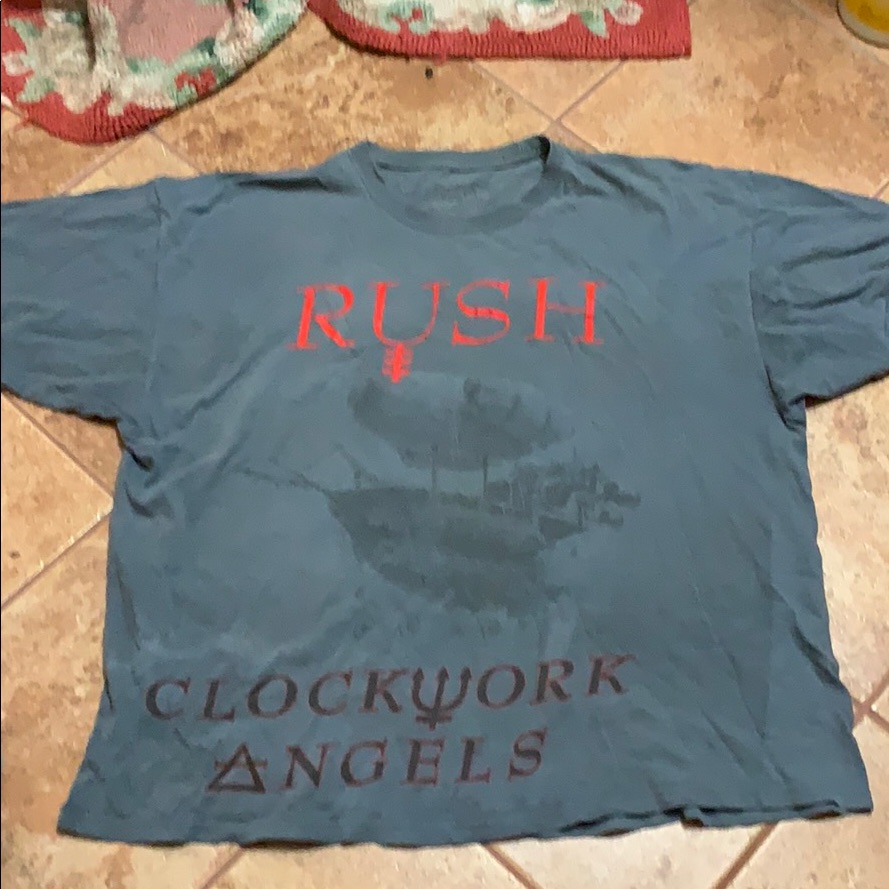 Rush Tee